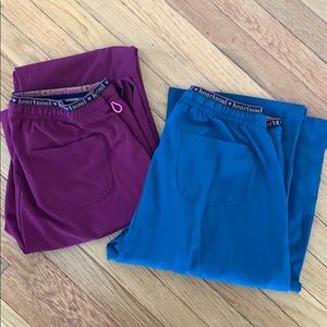 2 pairs Heart Soul small tall scrub pants